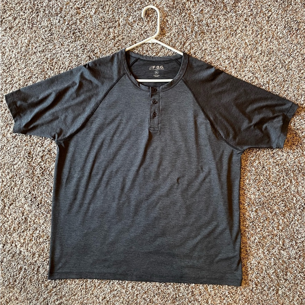 EUC F.O.G. London Fog T-shirt Black / Dark Gray Men’s XL Cool Dry Fit Material